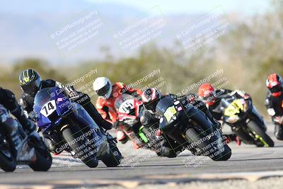 media/Dec-07-2025-CVMA (Sun) [[3e7d2de5dc]]/Race 12- Formula 40 MW and LW/